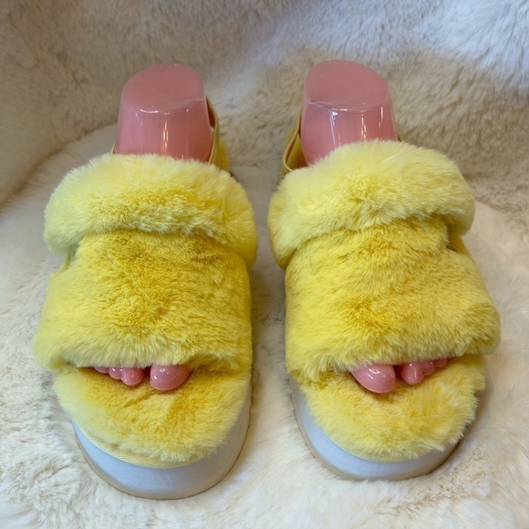 Koolaburra by Ugg Ya-Baby super soft chunky platform sandal shoe.Sz-10.   E - Picture 7 of 15